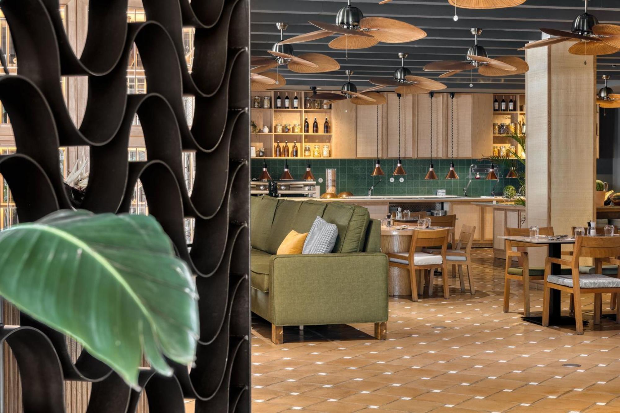 Domes Lake Algarve, Autograph Collection Vilamoura Zewnętrze zdjęcie The interior of the restaurant