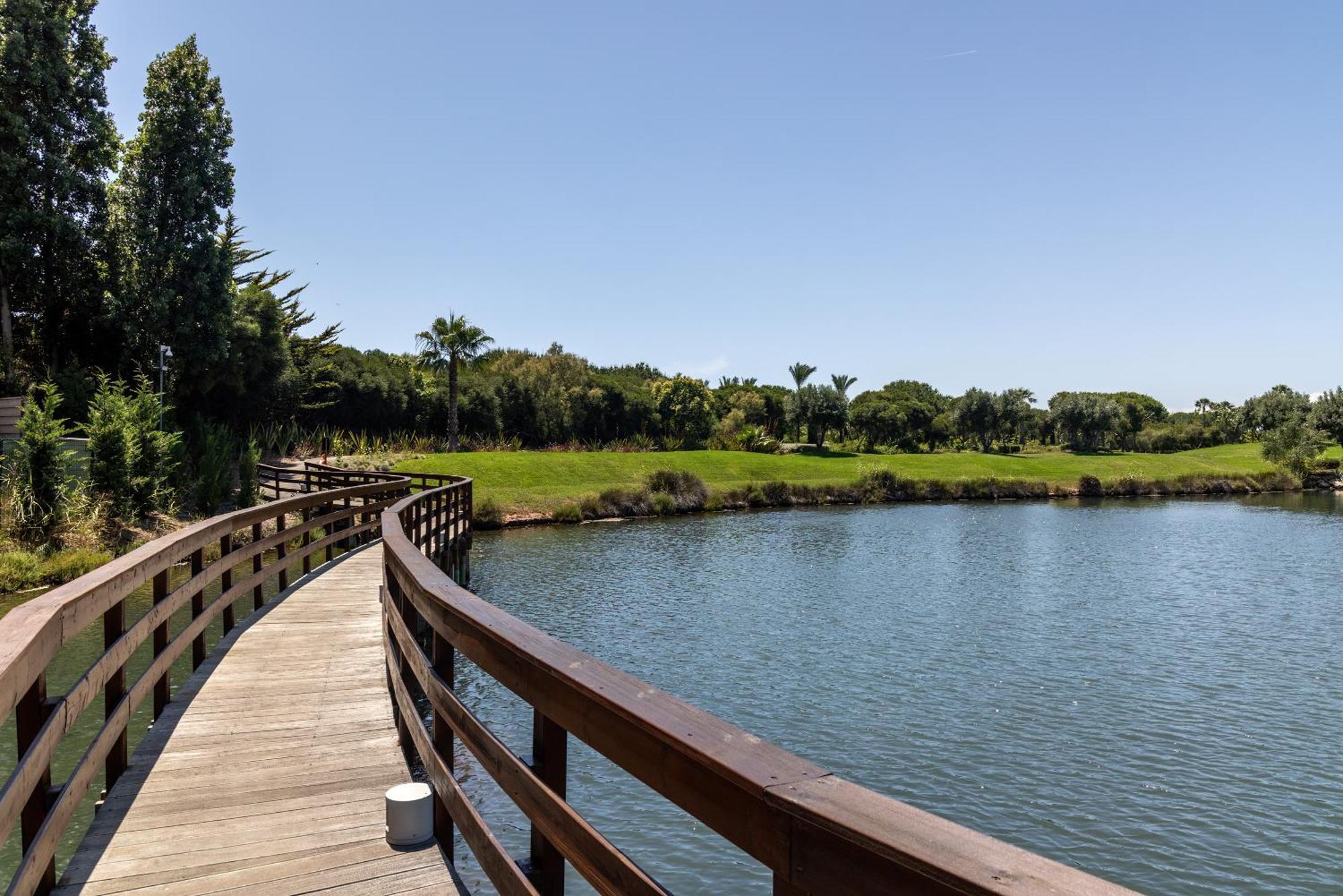 Domes Lake Algarve, Autograph Collection Vilamoura Zewnętrze zdjęcie The 18th hole at the Ocean Club